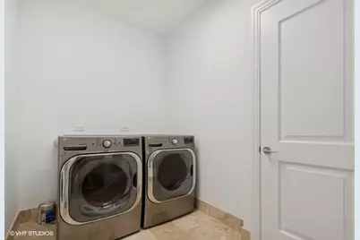 363 E Wacker Drive #4209, Chicago, IL 60601 - Photo 19