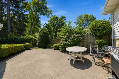349 Elk Boulevard, Des Plaines, IL 60016 - Photo 13