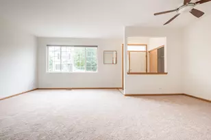 768 County Line Rd, Aurora, IL 60502 - Photo 3
