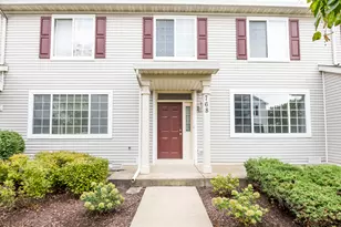 768 County Line Rd, Aurora, IL 60502 - Photo 1