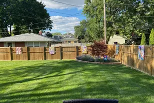 1662 Kimberly Ave, Elgin, IL 60123 - Photo 29