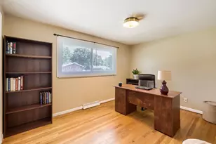 1662 Kimberly Ave, Elgin, IL 60123 - Photo 21