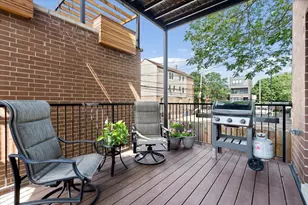 1410 W Huron St, Chicago, IL 60642 - Photo 23