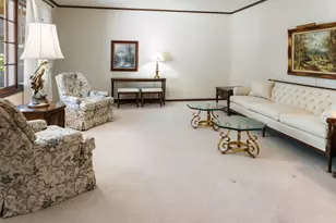 1131 Laureli Cir, Naperville, IL 60540 - Photo 3