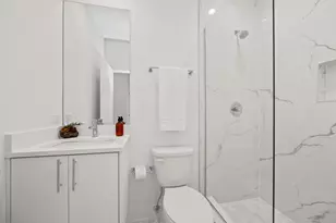 708 E 41st St, Chicago, IL 60653 - Photo 35