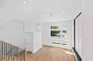 708 E 41st St, Chicago, IL 60653 - Photo 7