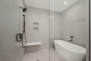 708 E 41st St, Chicago, IL 60653 - Photo 27