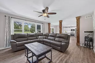 840 Boulder Ridge Dr, Belvidere, IL 61008 - Photo 11