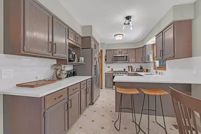 6 Spinnaker Court, Third Lake, IL 60030 - Photo 9