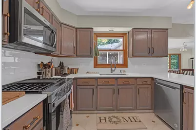 6 Spinnaker Court, Third Lake, IL 60030 - Photo 7