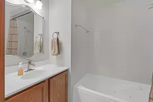 6 Spinnaker Ct, Third Lake, IL 60030 - Photo 17