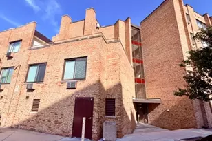5348 N Cumberland Ave, Chicago, IL 60656 - Photo 1
