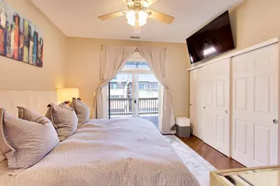 1732 W Diversey Parkway #2W, Chicago, IL 60614 - Photo 11