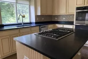 597 Cliffwood Ln, Gurnee, IL 60031 - Photo 9