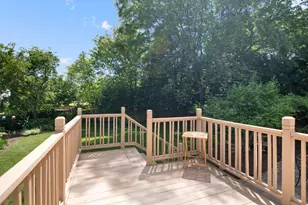 597 Cliffwood Ln, Gurnee, IL 60031 - Photo 45
