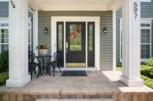 597 Cliffwood Ln, Gurnee, IL 60031 - Photo 3