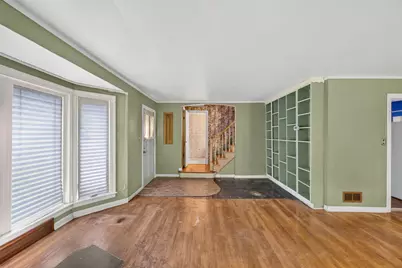 10742 S Longwood Drive, Chicago, IL 60643 - Photo 5