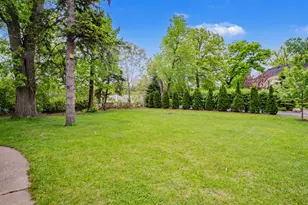 6503 N Longmeadow Ave, Lincolnwood, IL 60712 - Photo 5