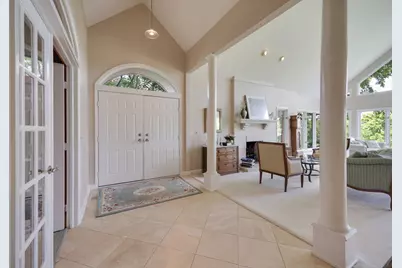 1240 Willowgate Lane, Saint Charles, IL 60174 - Photo 7
