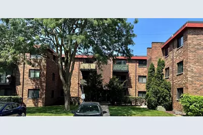 1787 W Algonquin Road #2A, Mount Prospect, IL 60056 - Photo 1