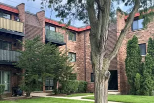 1787 W Algonquin Rd, Mount Prospect, IL 60056 - Photo 9