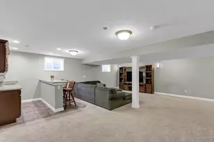 210 Goldenrod Dr, Savoy, IL 61874 - Photo 35
