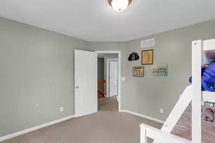 210 Goldenrod Dr, Savoy, IL 61874 - Photo 29
