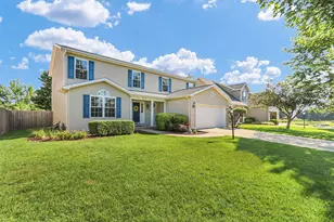 210 Goldenrod Dr, Savoy, IL 61874 - Photo 11