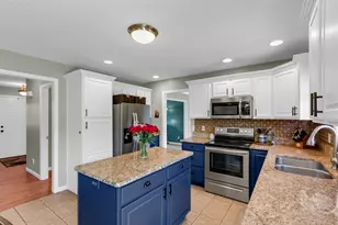 210 Goldenrod Dr, Savoy, IL 61874 - Photo 11