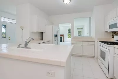 722 Timothy Court #O, East Dundee, IL 60118 - Photo 21