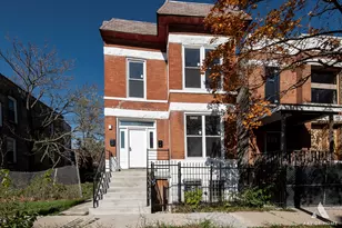 3532 W Van Buren St, Chicago, IL 60624 - Photo 1