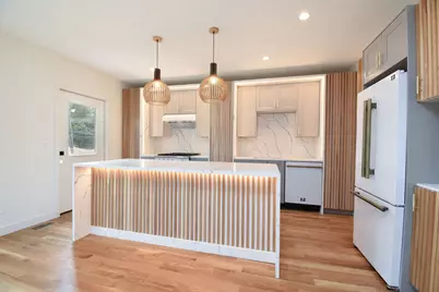 3547 W Hirsch Street, Chicago, IL 60651 - Photo 5