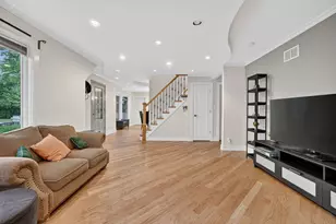 75 N 2nd Ave, Des Plaines, IL 60016 - Photo 5