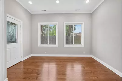 75 N 2nd Avenue, Des Plaines, IL 60016 - Photo 11
