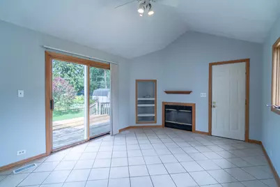 28916 W Main Street, Cary, IL 60013 - Photo 11