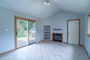 28916 W Main St, Cary, IL 60013 - Photo 11