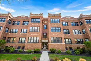 4027 N Southport Ave, Chicago, IL 60613 - Photo 1