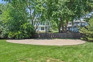 902 Chatham Dr, Carol Stream, IL 60188 - Photo 31