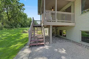813 Shadow Bluff Dr, Galena, IL 61036 - Photo 29