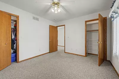 813 Shadow Bluff Drive, Galena, IL 61036 - Photo 11