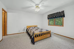 813 Shadow Bluff Dr, Galena, IL 61036 - Photo 9