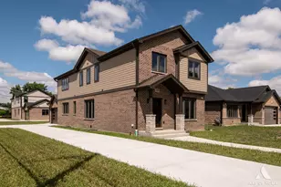 7948 W 74th St, Bridgeview, IL 60455 - Photo 3