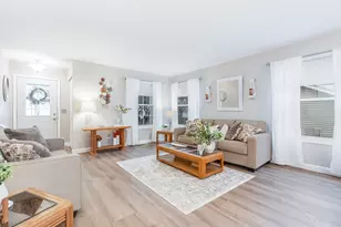 1879 Paddington Ave, Naperville, IL 60563 - Photo 9