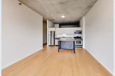 235 W Van Buren Street #3413, Chicago, IL 60607 - Photo 3