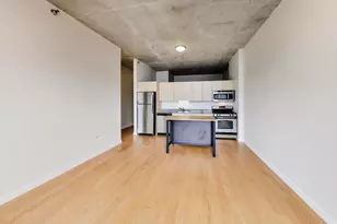 235 W Van Buren St, Chicago, IL 60607 - Photo 3