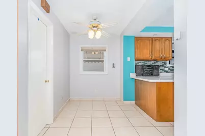 5351 W Waveland Avenue, Chicago, IL 60641 - Photo 7
