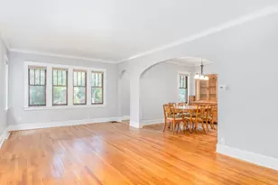 5351 W Waveland Ave, Chicago, IL 60641 - Photo 3
