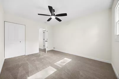 123 Kainer Avenue, Barrington, IL 60010 - Photo 35