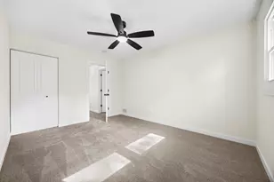 123 Kainer Ave, Barrington, IL 60010 - Photo 35