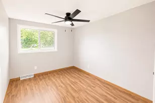 3 Chapel Ct, Andover, IL 61233 - Photo 9
